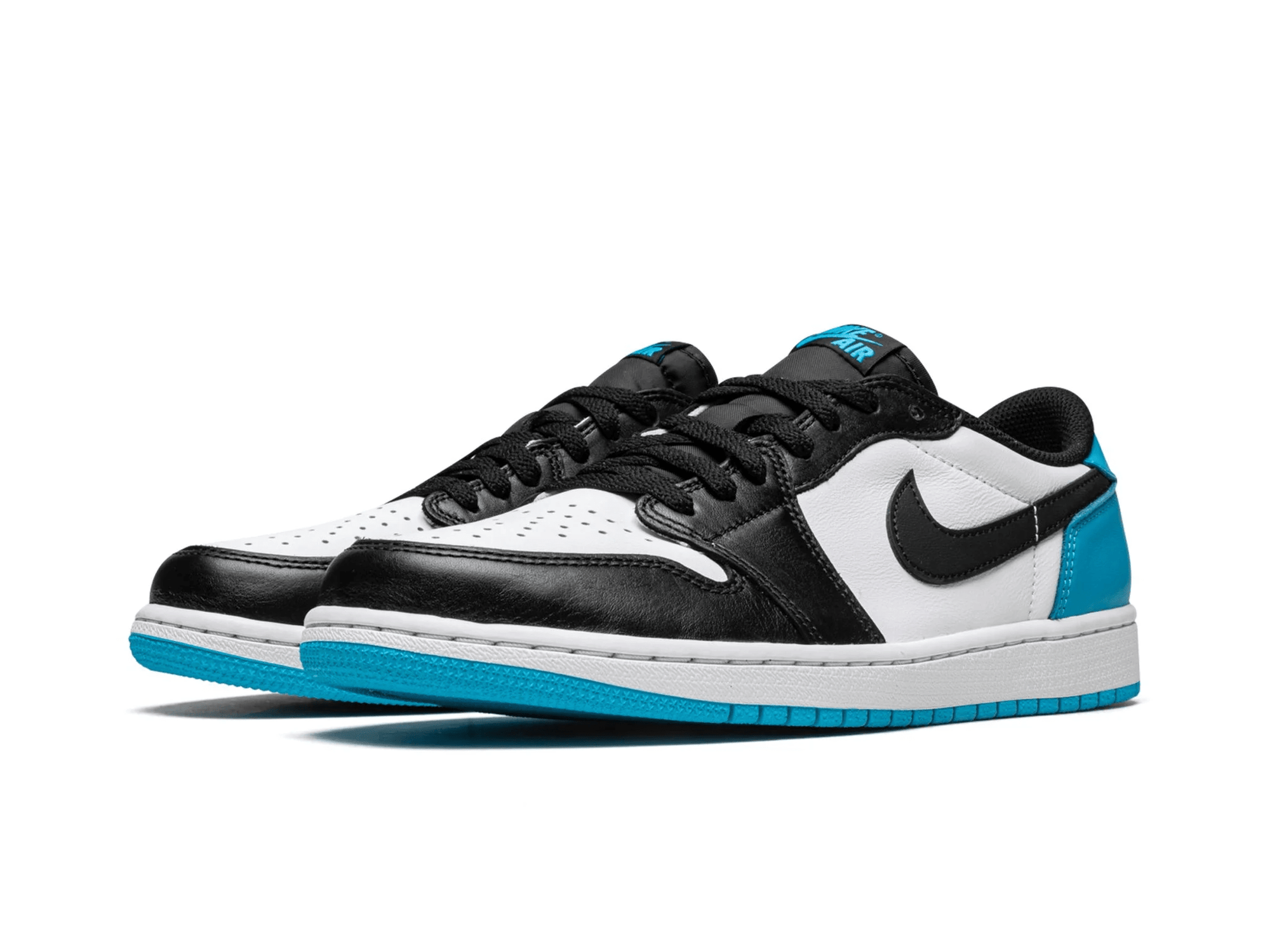 Air Jordan 1 Retro Low OG Powder Blue